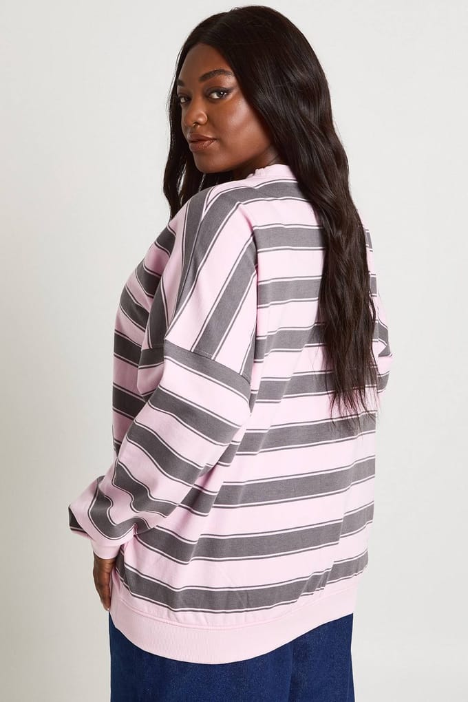 boohoo Dames Plus Gestreepte Oversized Crew Neck Sweatshirt | Lichtroze | Maat: 48