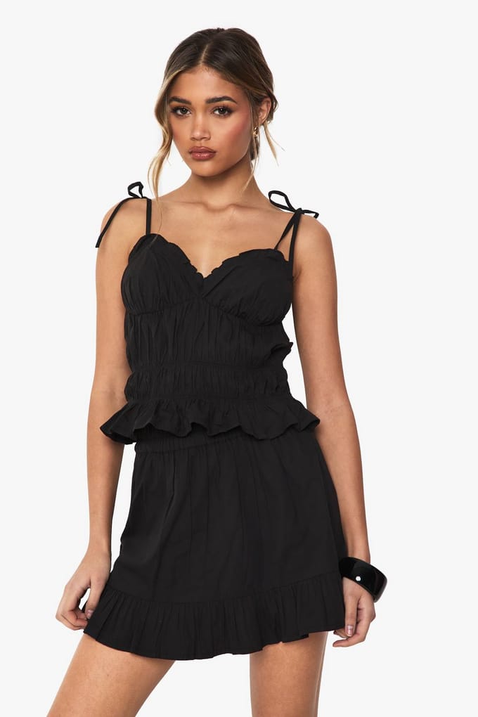 boohoo Dames Ruffle Hem Poplin Mini Rok | Black | Maat: 8