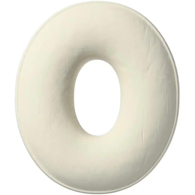 Kussen letter o Yellow Tipi Posh Velvet