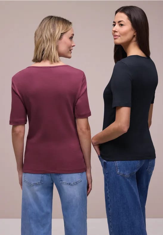 Shirt met hartvormige halslijn in een pak van 2