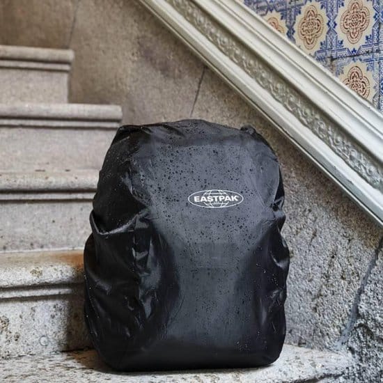 Eastpak CORY Regenhoes - Black
