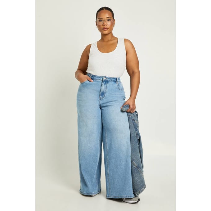 boohoo Dames De Plus Midden Taille Jeans met Wijde Pijpen | Medium Blauw | Maat: 16/32L