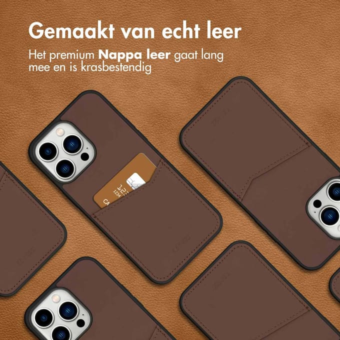Accezz Hoesje - Geschikt voor Apple iPhone 14 Pro Max - Premium Leather Card Slot Backcover - Bruin