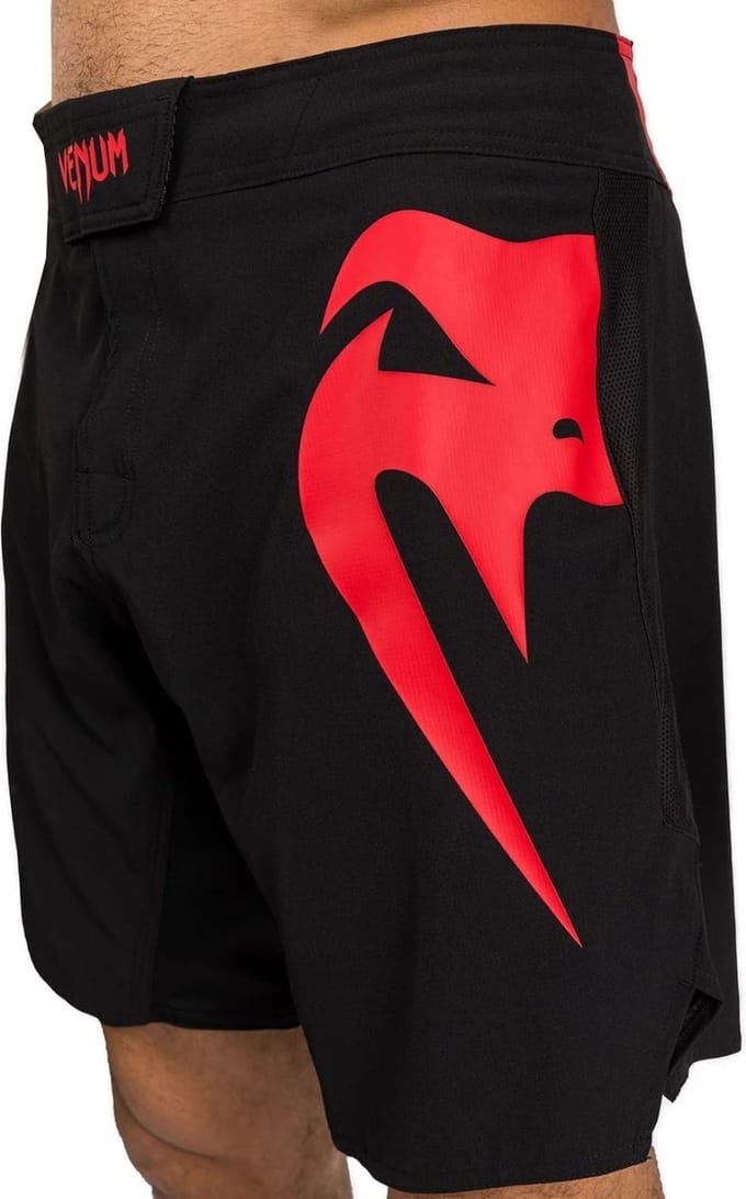 Venum Light 5.0 Fighshorts - Black/Red