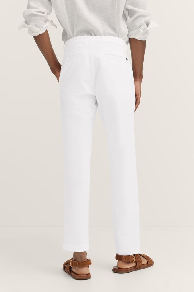 Bugatti Herren Chino met praktische riemlussen