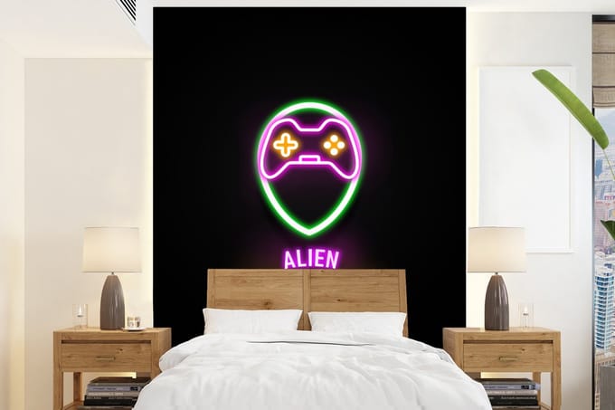 Behang - Fotobehang Gaming - Quotes - Neon - Alien gamer - Controller - Breedte 175 cm x hoogte 240 cm