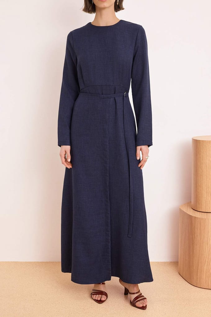 Marineblauwe platte maxi-jurk voor dames met hijab