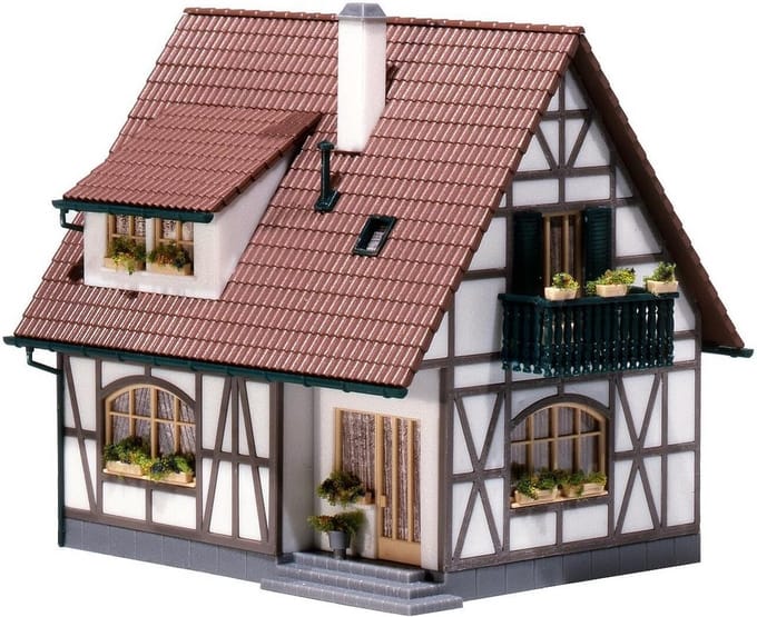 Modelbouwset Eengezinshuis H0 - Vakwerkhuis voor Modelspoorbaan (89 Delen)