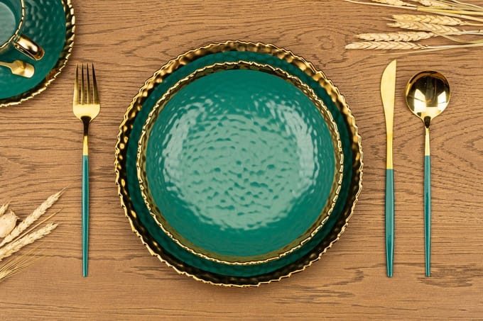 HowHomely KATI - Tafelservies - Groen met Goud - 8 Stuks - Keramisch