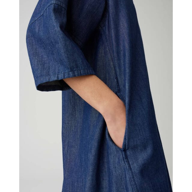 Knie-lange denimjurk met V-hals model 'Wonema'