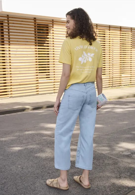 7/8 Mid Waist Wide Legs jeans in Loose Fit