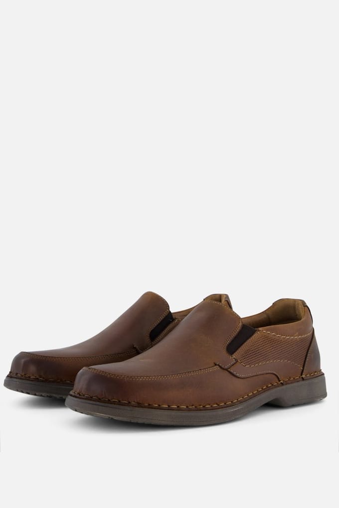 Outfielder Outfielder Instappers cognac Leer