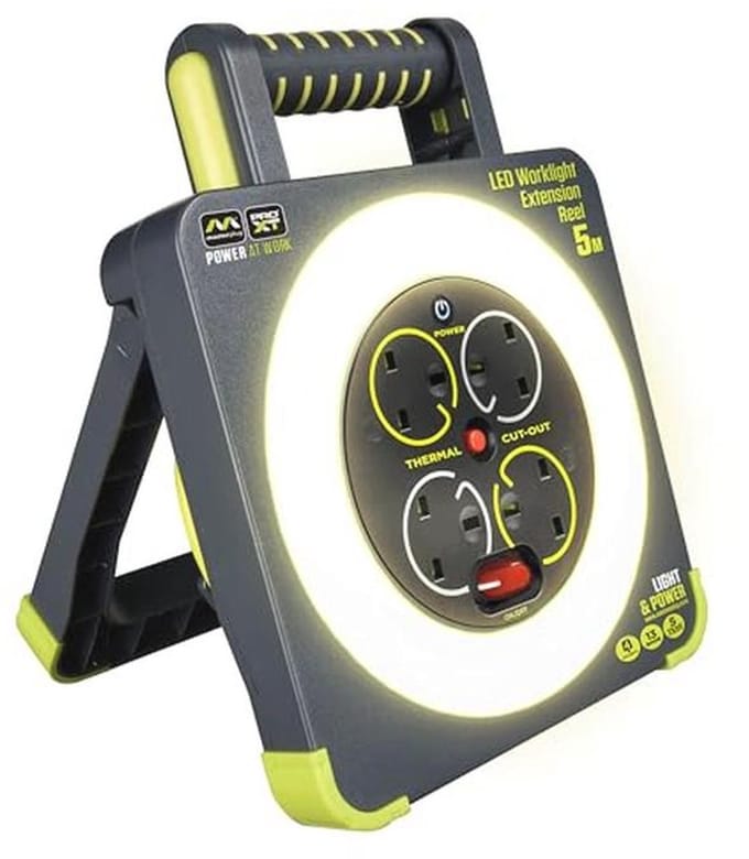 Led-werklamp met vier stopcontacten, uitklapbare standaard en 5 meter kabel