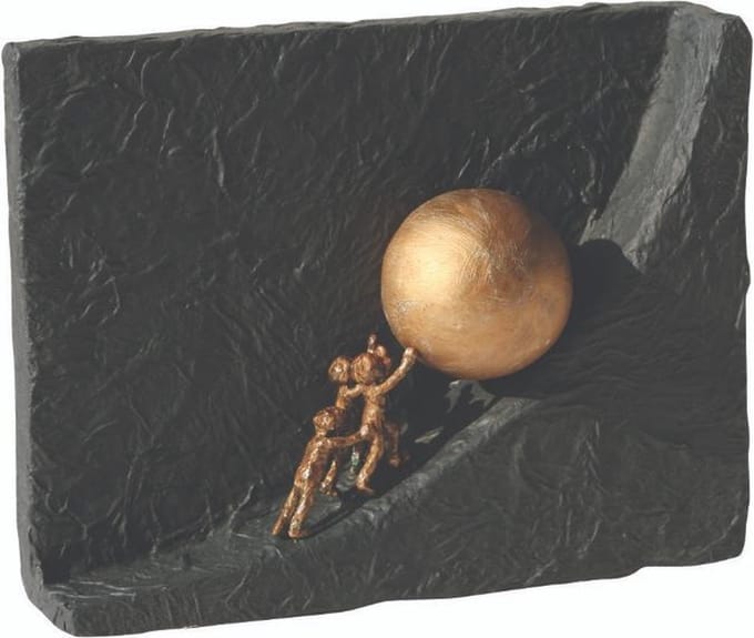 sculptuur iets samen bewegen - 3 mensen duwen bronzen bal - bronzen beeld - stenen sokkel - ECHT BRONS - handwerk