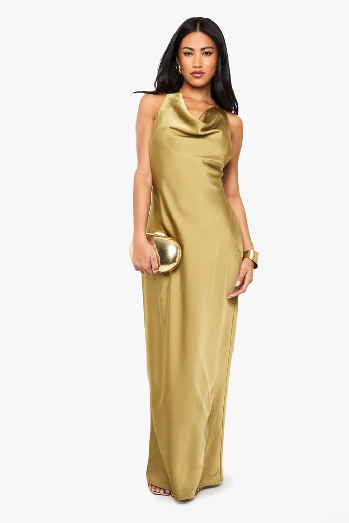 boohoo Dames Satijnen maxi-jurk met gedrapeerde rug | Olive | Maat: 8