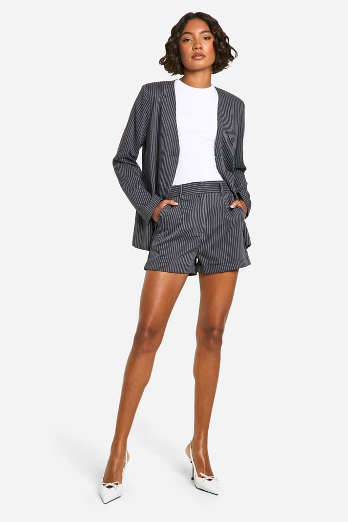 boohoo Dames Tall Pinstripe Tailored Shorts | Grijs | Maat: 36
