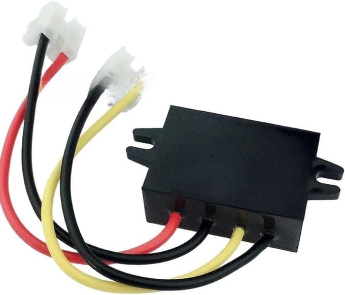 Zonne Laadregelaar - MPPT Controller - Energie Oogsten - Hoge Omzettingsefficiëntie - 12V - Zwart