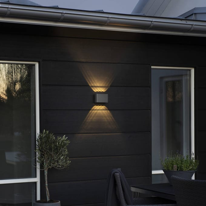 Konstsmide Chieri Spotlamp Buiten - 8-lichts LED - 3000K - IP54 - Antraciet