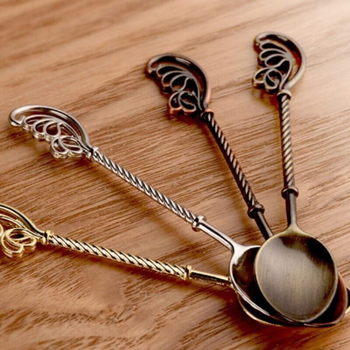 Set van 4 elegante koffielepels, retro-lepels van legering en theelepels