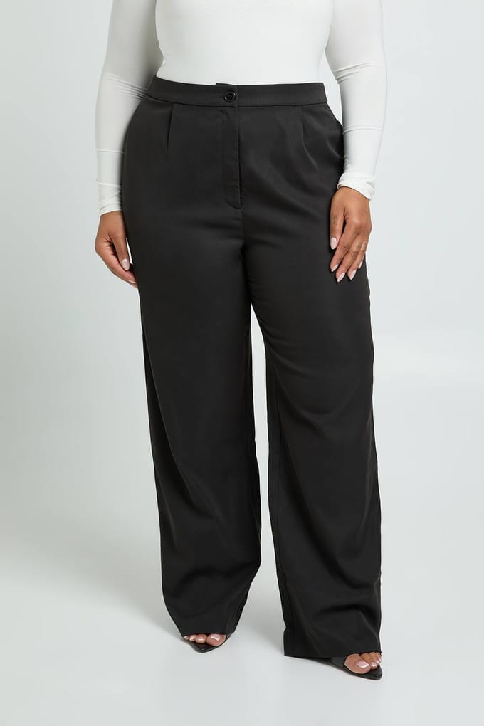 boohoo Dames Plus geweven getailleerde broek met wijde pijpen | Black | Maat: 16