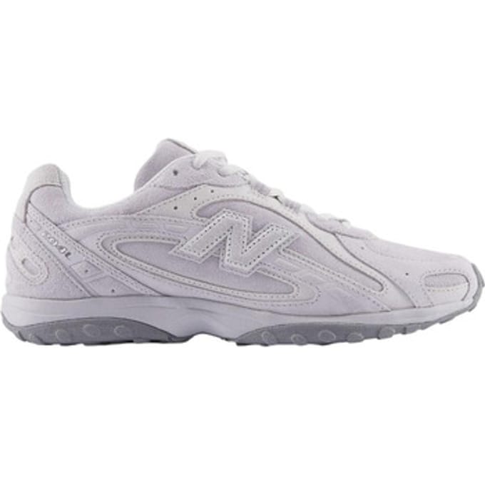 Lage Sneakers New Balance 204L Natural