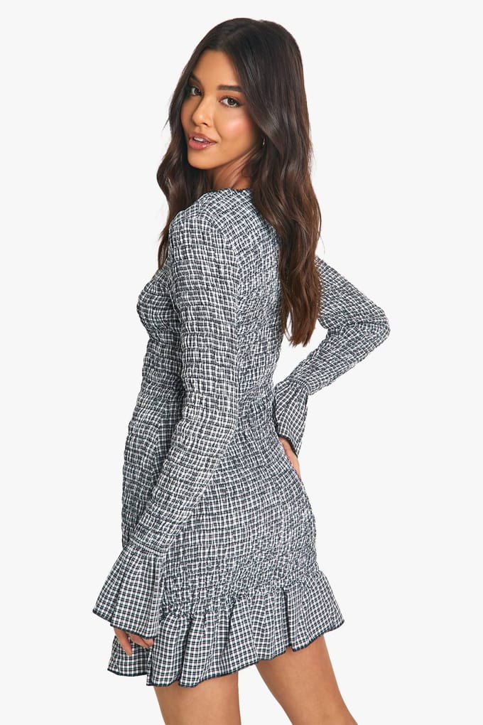 boohoo Dames Check Shirred Langarm Mini Jurk | Black | Maat: 16