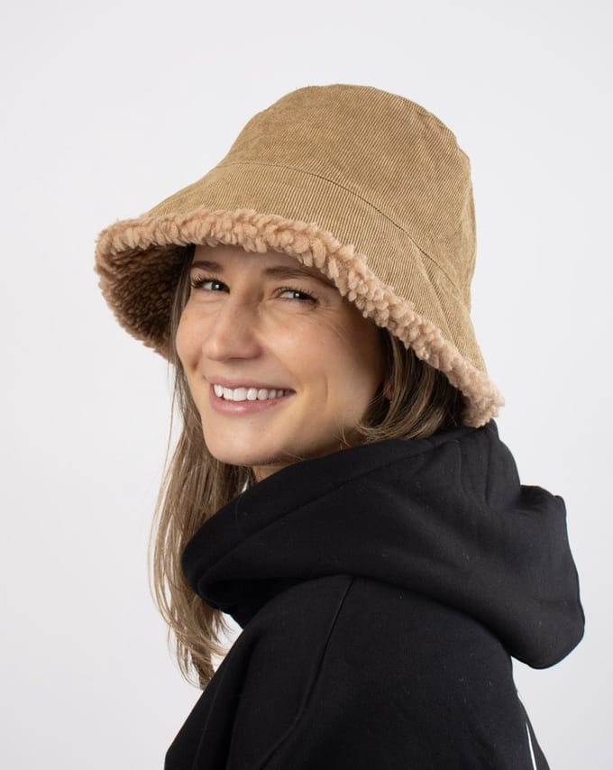 Teddy Bucket Hat | eindbaas - Teddy Bucket Hat | | Kleur Camel