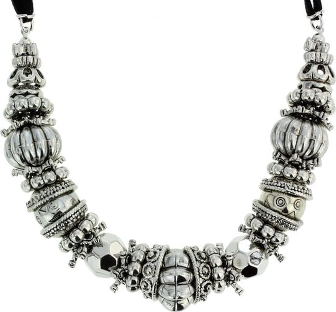 Behave Suede ketting met zilverkleurige kralen
