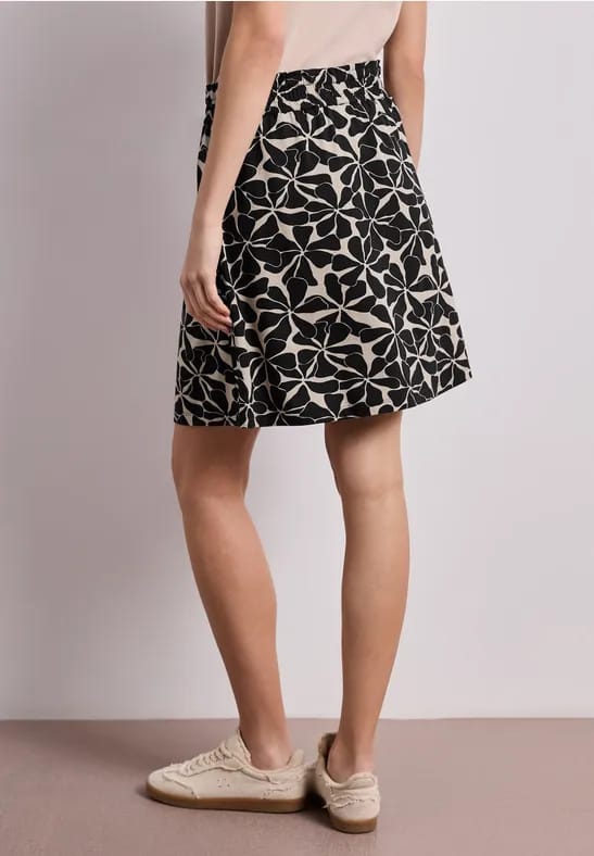 Knielange rok met elastische tailleband en print