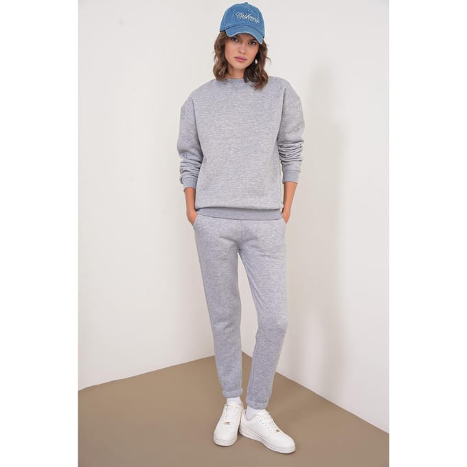 Basis Sweatshirt en Jogger Twee-Delige Set
