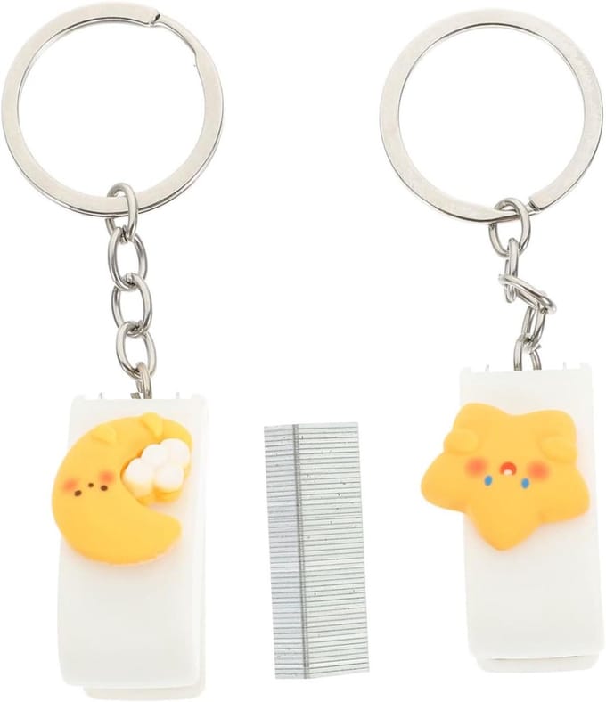 Mini Nietmachine Set - Kantoor Accessoires - Papier Binden - Gladde Interne Baan - 4 cm Lengte - Diverse Kleuren