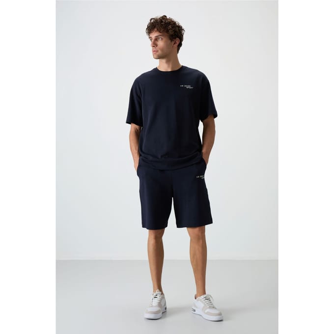 Overmaatset van T-shirt met Korte Mouwen en Shorts
