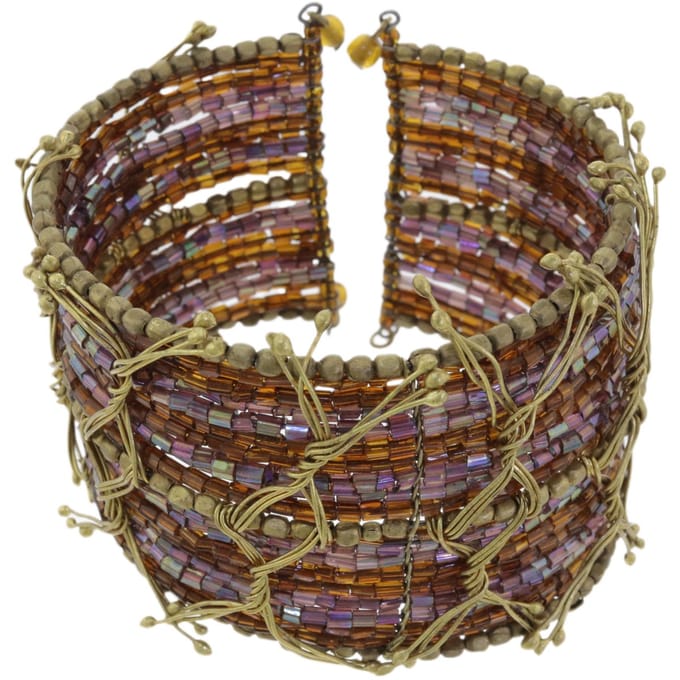 Behave – Armband – Bruin – Goudkleurig – Glaskralen – Boho – Handgemaakt