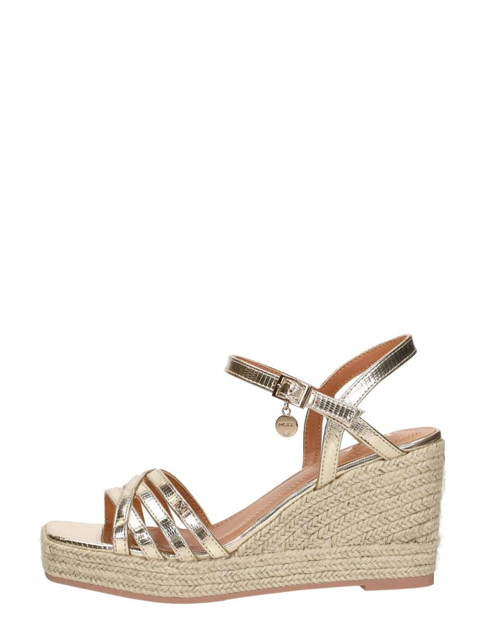 Mexx Noemi Pakina Sandalen - Met Sleehak - Dames - Goudkleurig - Maat 37