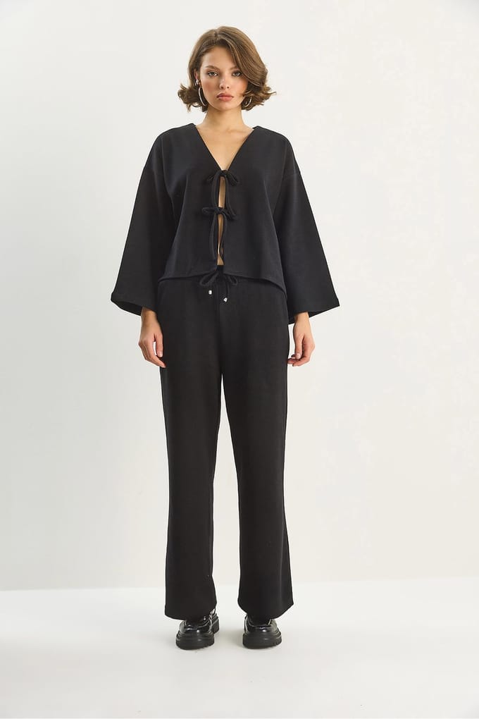 V-hals Gebreide Cardigan en Wijde Pantalon Set