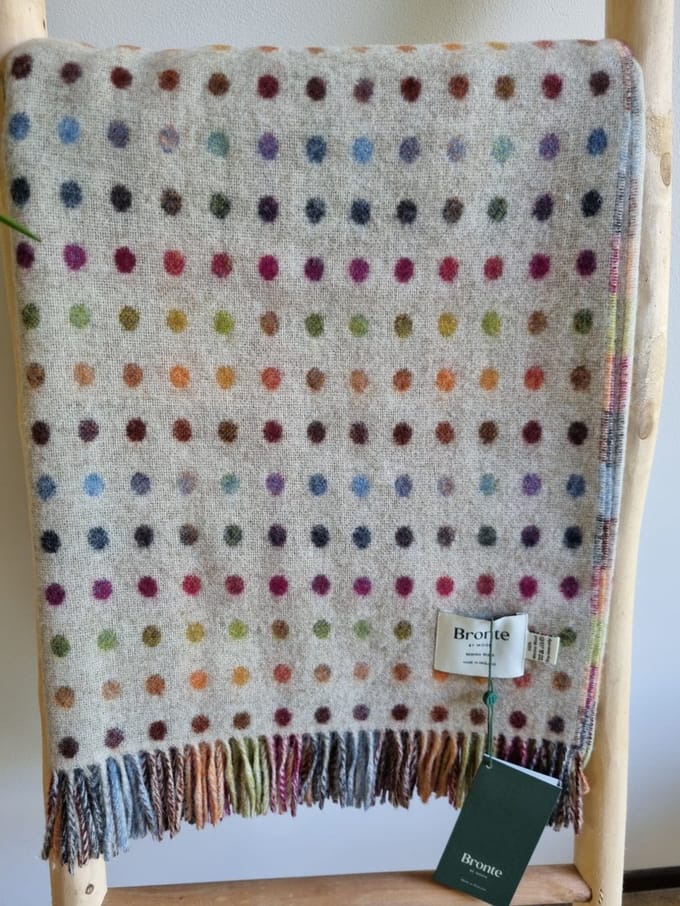 Wollen Plaid - RAINBOW Spot (Merino) 140x185cm - Bronte x Plaids.shop