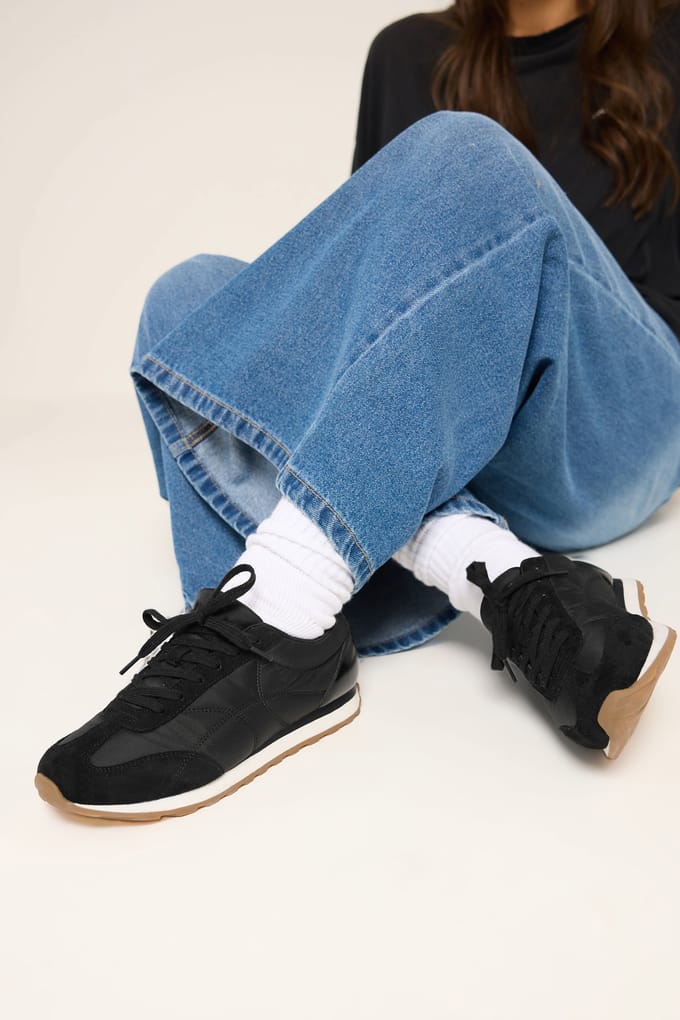 Yours Zwarte Gewatteerde Sneakers In Brede Efitsize 39EEE