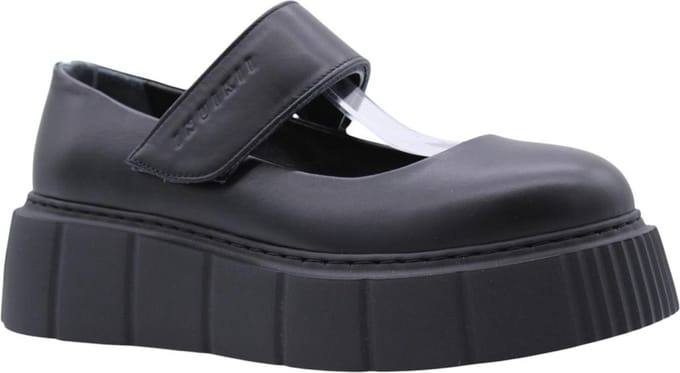 Inuikii - Schoenen - Zwart - Vrouwen - Maat 38 -