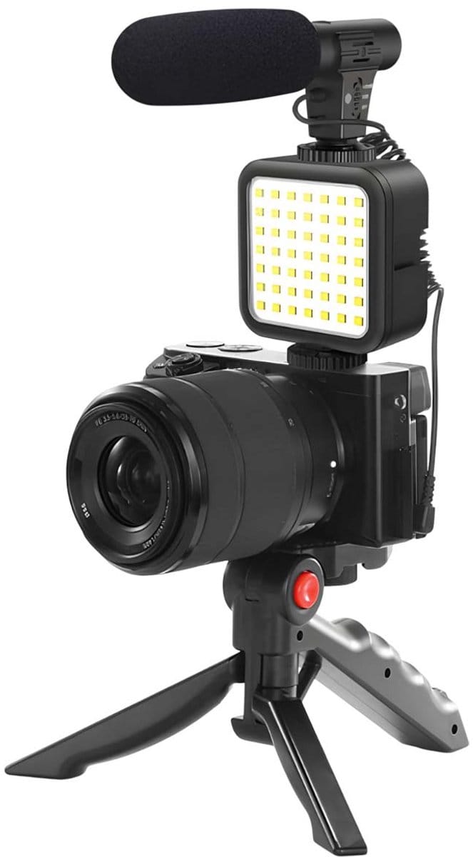 Platinet VLOG 4 IN 1 SET ( MICROPHONE: LIGHT: PHONE HOLDER ON A TRIPOD) + 3,5 JACK TO USB C ADAPTER