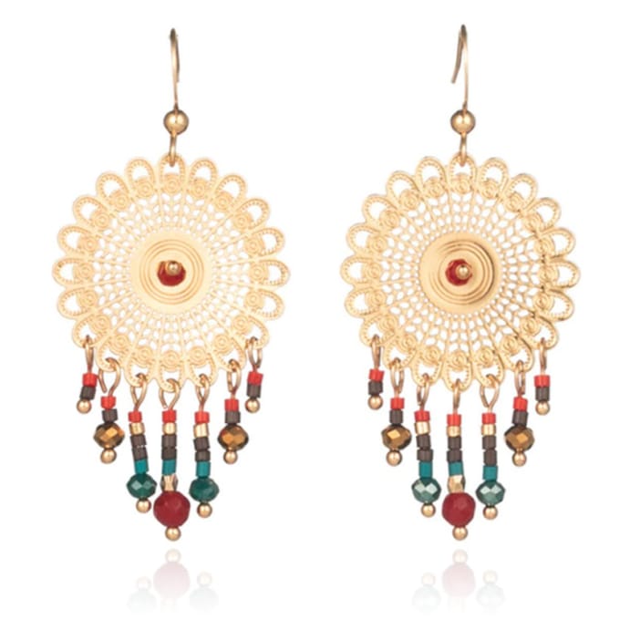 Dames oorbellen oorhangers rond met multicolor kraaltjes
