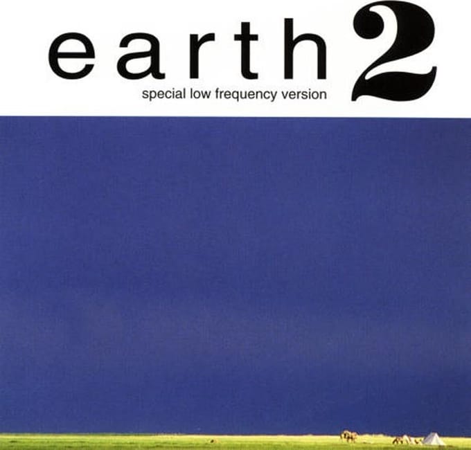Earth 2: Special Low Frequency Version - Earth
