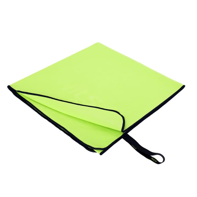 NILS CAMP NCR11 - Microvezel Handdoek - 140x70 cm - Lichtgewicht - Sneldrogend - Groen