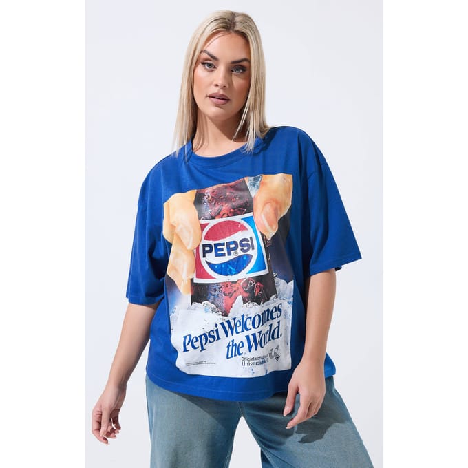 Limited Collection Pepsi Blauwe 'Pepsi Welcomes The World' Tshirtsize 48