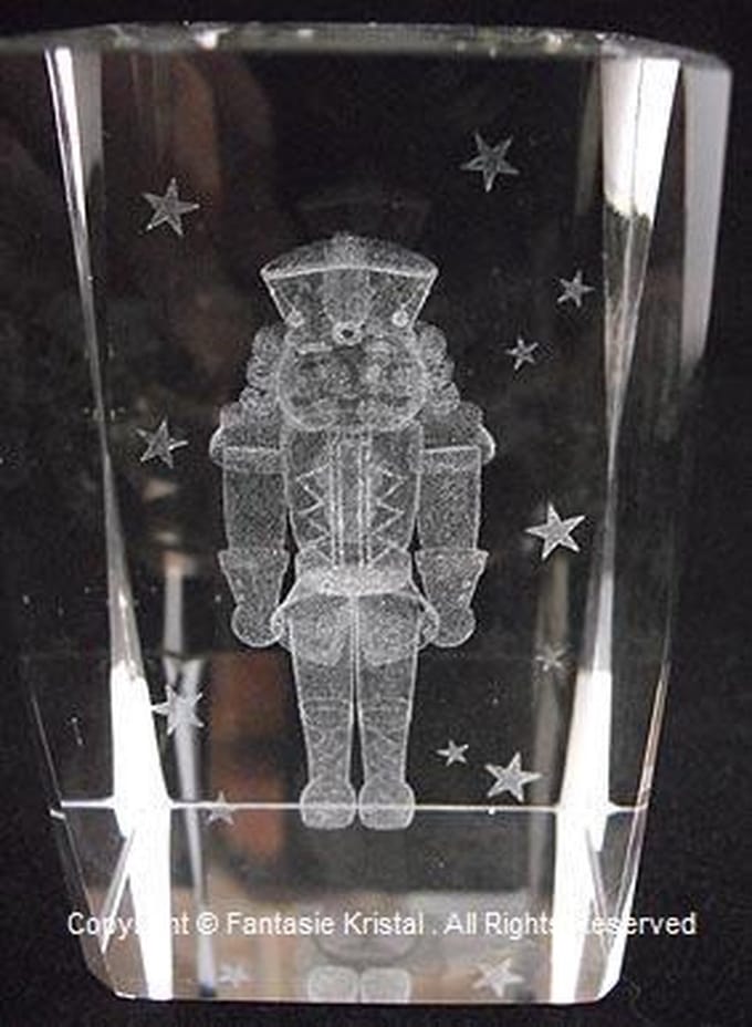 Laserblok 3D "notenkraker"