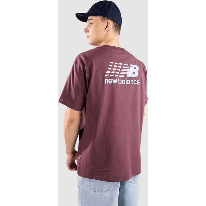 New Balance Athletics Multi Color Logo T-Shirt rood