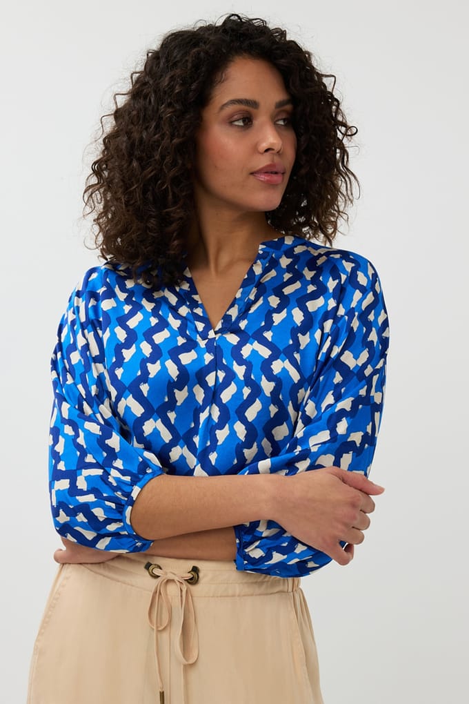 EsQualo Blouse Raglan Utopia Fantasy Print Maat: 40 | Longsleeves Outlet | Dames | Blauw