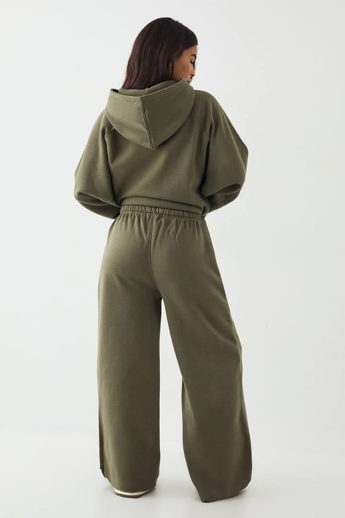 Dames DSGN Studio Script Straight Leg Jogger | Olijf | Maat: Medium