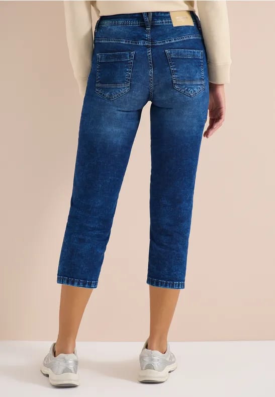 3/4 Slim Leg jeans in casual fit