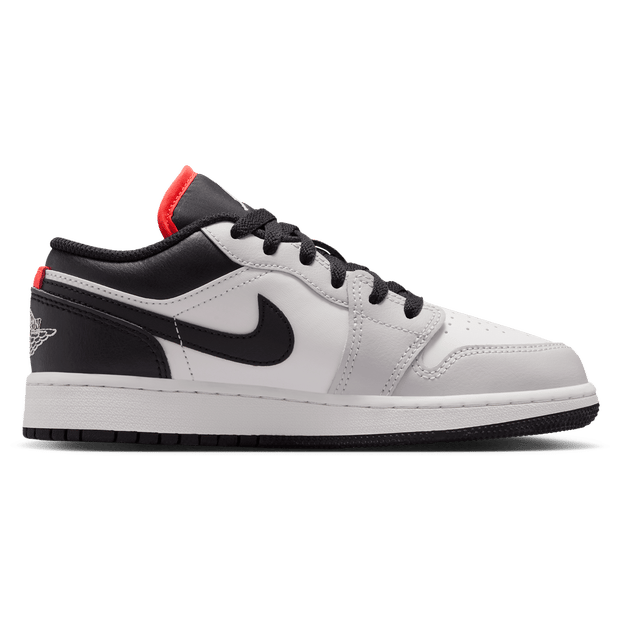 Jordan AJ1 Low Kindersneakers - Zwart - Maat 38.5 - Leer