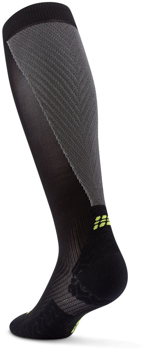 CEP Core Run Ultralight Compressiekousen - Zwart/grijs